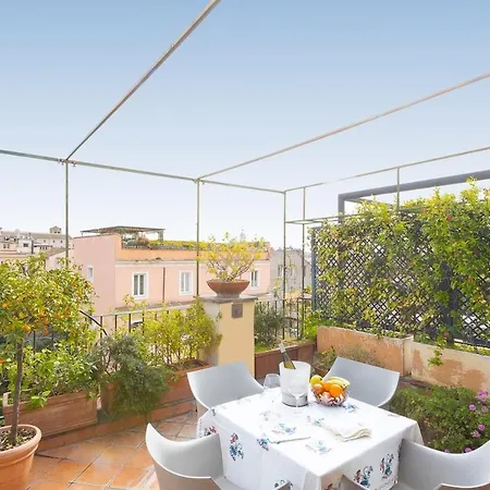 Design Duplex Penthouse With Terrace And Elevator In Monti *