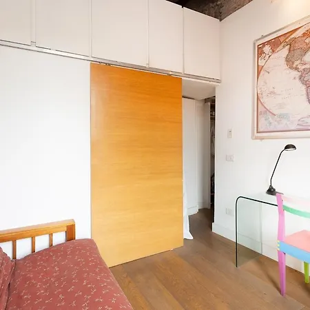 Design Duplex Penthouse With Terrace And Elevator In Monti